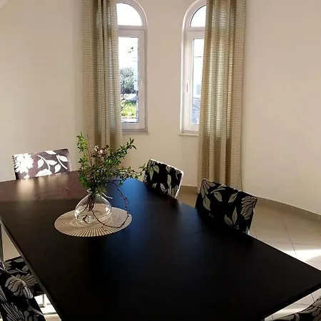Rusulica Appartement *