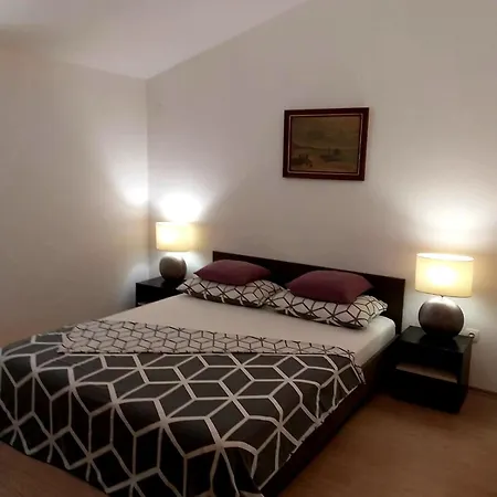 Apartment Rusulica