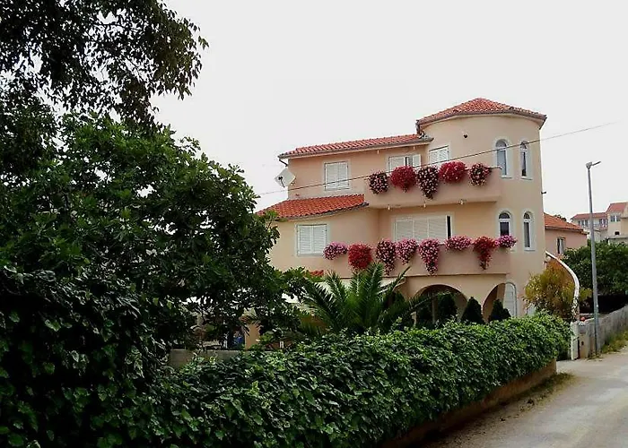 Apartment Rusulica *